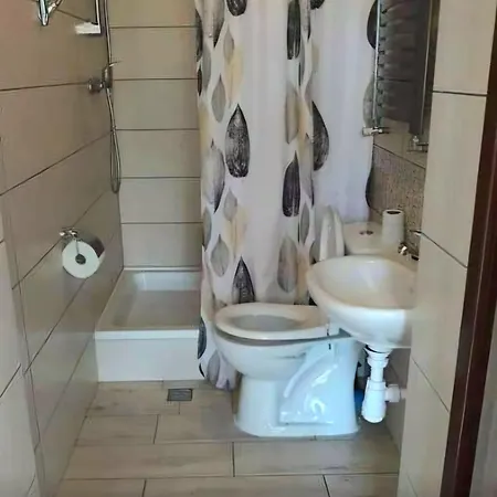 6 Zakatek Nad Jeziorem Apartman *